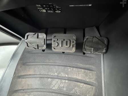 Carrelli retrattili 2017  Linde R 25 - 01 ( 1120 ) * FULL cabin !! Triplex FFL !! DEMO !!! (10)