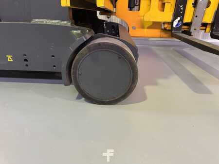 Smalgangstruck 2013  Jungheinrich EFX 413 X + i = Wire Guidance !! Triplex FFL !! (9)