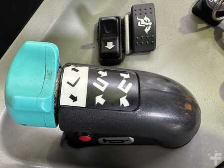 Smalgangstruck 2012  Jungheinrich EFX 413 X + i = Wire Guidance !! Triplex FFL !! (9)