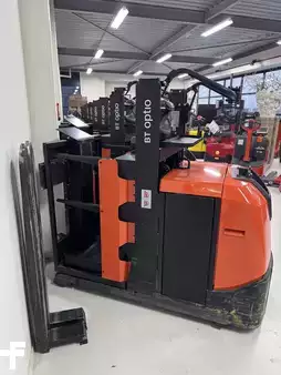 Plocktruckar vertikal 2020  Toyota 10 x OSE 100 - with SAFETY gates !! (2)