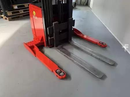 Pinontavaunu 2018  Linde L 20 as * DEMO * Atex EX * Proplan 2GD / Zone 1 - 21 - 22 * Triplex FFL !! NEW battery !! (15)