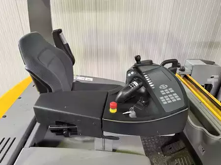 Smalle gangen trucks 2020  Jungheinrich EFX 413 X + i = Wire Guidance !! Triplex FFL !! NEW battery !! (6)