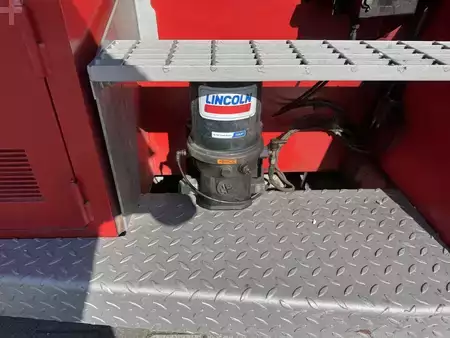 Chariots électriques à 4 roues 2014  Kalmar ECF 80 / 9 * ( 8.0 T @ 900 MM !! ) (16)