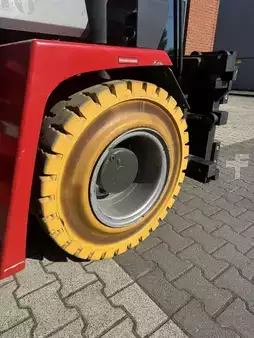 Chariots électriques à 4 roues 2014  Kalmar ECF 80 / 9 * ( 8.0 T @ 900 MM !! ) (8)