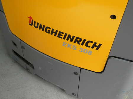 Vertikální vychystávací vozík 2017  Jungheinrich EKS 308 * DEMO !! (9)