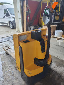 Electric Pallet Trucks 2008  Jungheinrich EJE 116 (4)