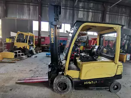 El truck - 4 hjulet 2015  Hyster J3.0XN (2)