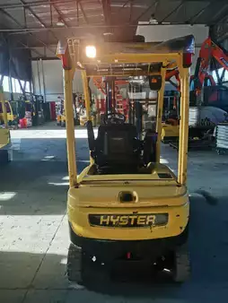 Elektryczne 4-kołowe - Hyster J2.0XN (9)