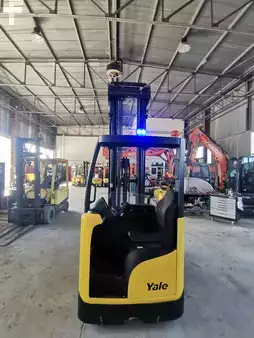 Retraky 2014  Yale MR16 (1)