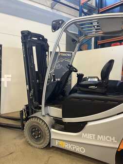 Elektro 4 Rad 2009  Still RX 60-25 (2)