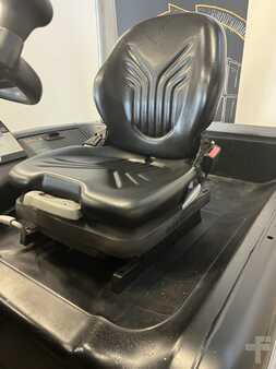 Elektro 4 Rad 2009  Still RX 60-25 (7)