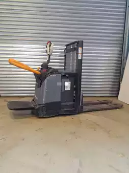 Stacker pedestre 2019  Crown DT3040-E-2.0-TL-2100 (6)