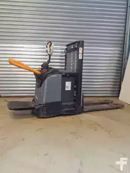 Stacker pedestre 2019  Crown DT3040-E-2.0-TL-2100 (6)