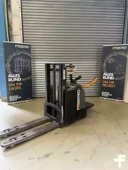 Stacker pedestre 2019  Crown DT3040-E-2.0-TL-2100 (5)