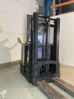 Hochhubwagen 2019 Crown DT3040-E-2.0-TL-2100 (2)