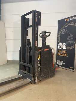 Pallet Stackers 2019  Toyota BT Staxio SPE200D (7) 