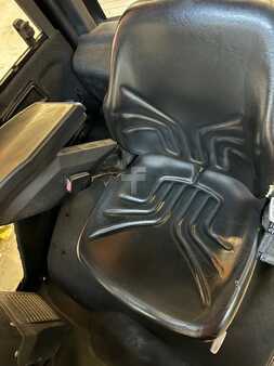 Treibgasstapler 2011  Linde H20T-01 (14)