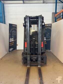 Treibgasstapler 2014 Linde H20T-01 (4)