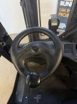 Treibgasstapler 2014  Linde H20T-01 (9)