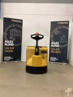 Porta-paletes elétrico 2015  Yale Mp 20 (2)