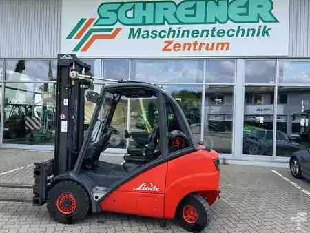 Nestekaasutrukki 2006  Linde H 35 T (1)
