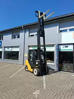 Diesel Forklifts 2021  Yale GDP 35 UX (2)