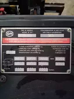 Diesel heftrucks 2009  OM XD 25 (9)