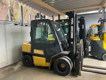 Kontejnerový vozík 2005  Yale GDP 40 LJ (1)