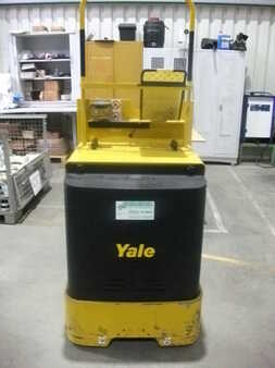 Vertikální vychystávací vozík 2012  Yale MO 10 E (3)