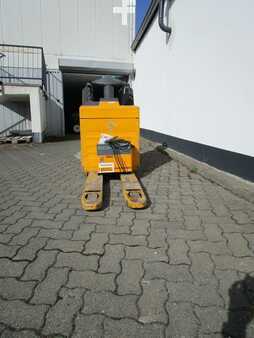 Egyéb 2015  Jungheinrich ERE225 (2)