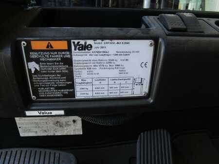 4-wiel elektrische heftrucks 2011  Yale ERP 30 VL (6)
