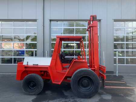 Rough Terrain Forklifts 1987  Manitou MB 30 NP (1)