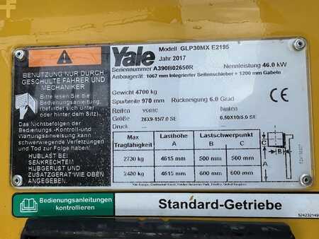 Empilhador a gás 2017  Yale GLP 30 MX (5)