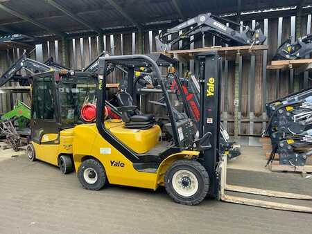 Gázüzemű targoncák 2021  Yale GLP 25 UX (1)