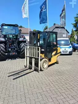 LPG VZV 2021  Yale GLP 30 VX (1)