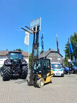 LPG VZV 2021  Yale GLP 30 VX (3)