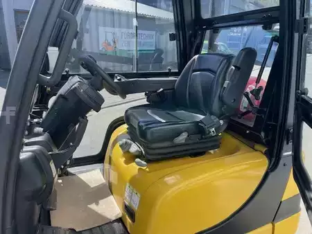 LPG Forklifts 2016  Yale GLP 20 SVX (3)