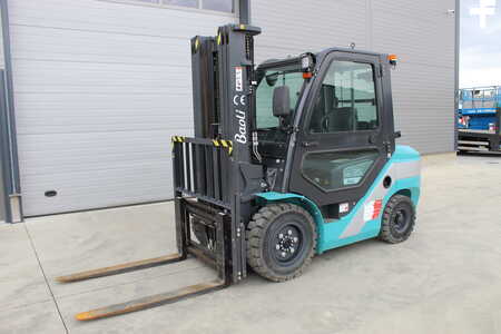 Diesel Forklifts 2022  Baoli KBD35+ (1)