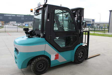 Diesel Forklifts 2022  Baoli KBD35+ (2)