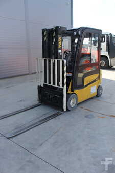 Elektro 4 Rad 2021  Yale ERP20VF (1)