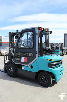 Carrelli elevatori diesel 2024  Baoli KBD30 G1 (1)