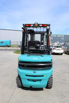 Carrelli elevatori diesel 2024  Baoli KBD30 G1 (3)