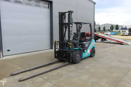 Carrelli elevatori GPL 2022  Baoli KBG25+ (2)