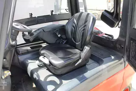 Elektromos 4 kerekű 2013  Linde E35L-01 (4)