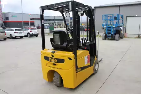 Elektro tříkolové VZV 2019  Yale ERP13VC (3)