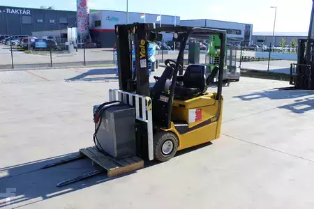 Elektro tříkolové VZV 2019  Yale ERP13VC (1)