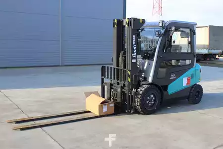 Chariots électriques à 4 roues 2024  Baldi KBE30G1 (1)