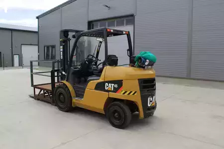 LPG VZV 2017  CAT Lift Trucks GP45NT (2)