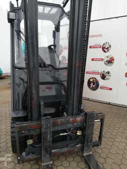 El Truck - 4-hjul 2014  Linde E35HL (13)