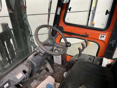 Carretilla elevadora diésel 2015  Doosan D35C-7 (3)